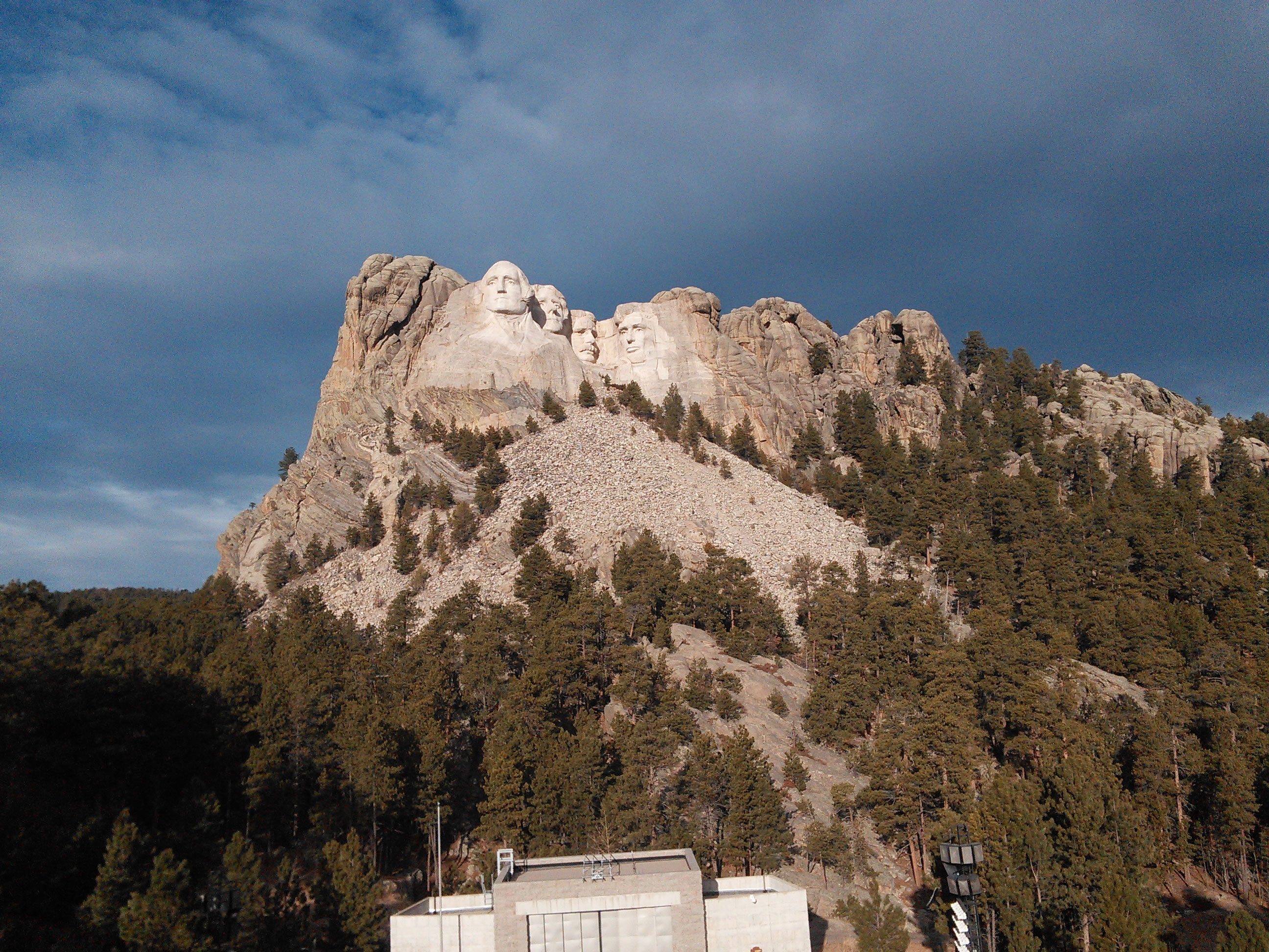 mount-rushmore-pictures-and-worksheets-student-handouts
