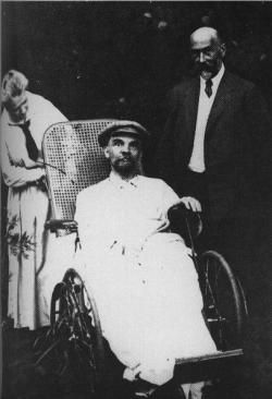 Last Known Picture of Vladimir Ilyich Lenin